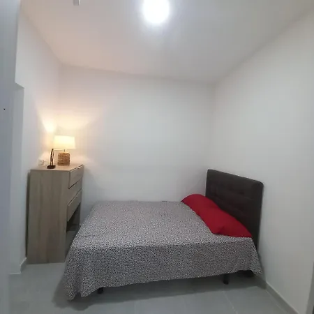 Rum i privatbostad Clavelina Economy Calle Julio Antonio Alicante